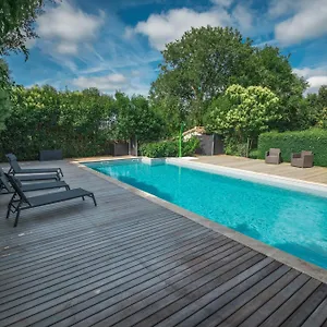  Hébergement de vacances Grange Rénovée Du Xviiième Siècle France